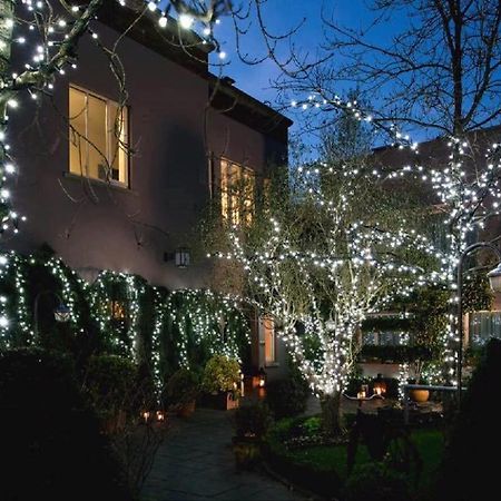 Riverbank House Hotel Ferrybank Exterior foto