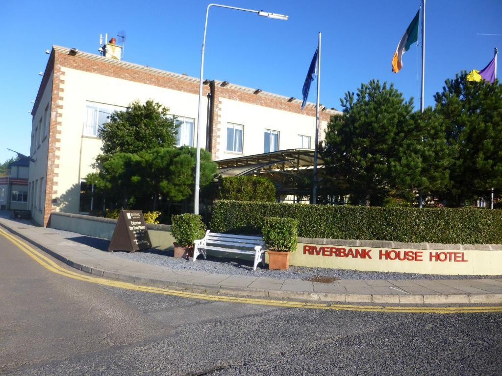 Riverbank House Hotel Ferrybank Exterior foto